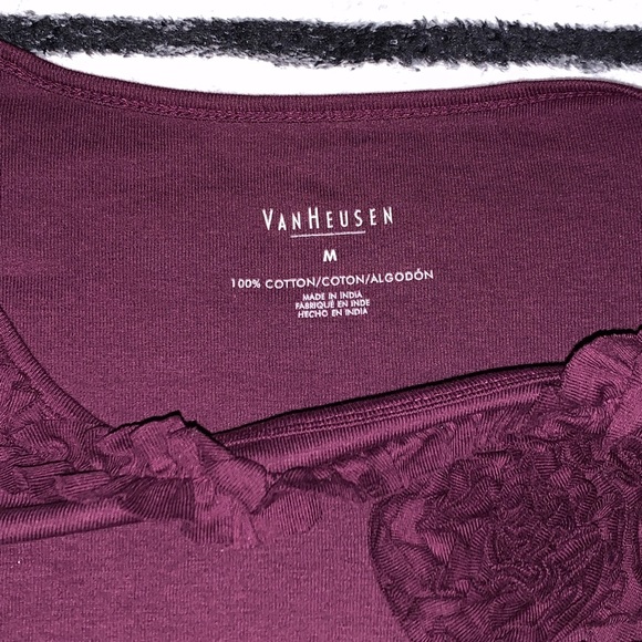 Ladies size Med VanHeusen 3/4 sleeve length top - Picture 5 of 5